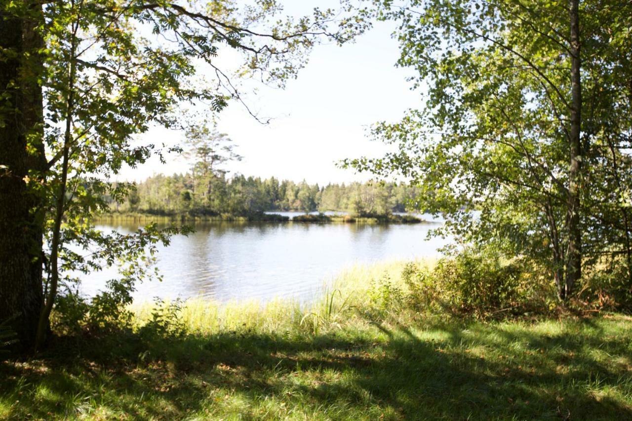 Bjorkoby Holiday Lakefront Houseヴィラ エクステリア 写真